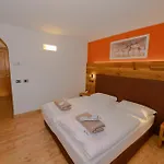 Hotel Tita Piaz 3*
