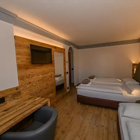 Tita Piaz Hotell 3*